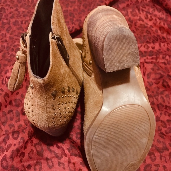 Guess Studded Suede boots - Picture 3 of 6